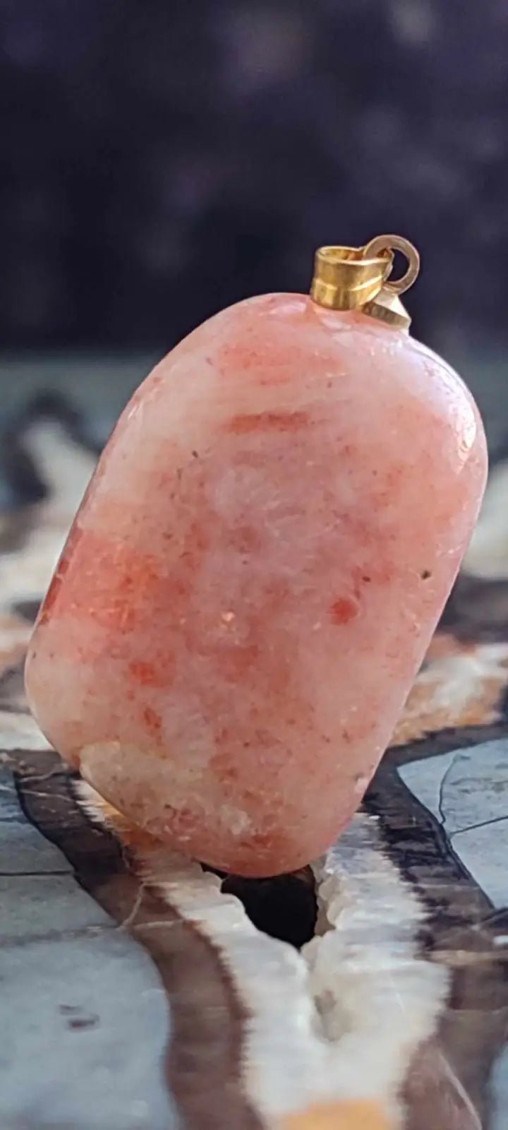 Load image into Gallery viewer, Pierre du soleil Héliolite du brésil pendentif Grade A++++ (fourni avec cordon) Pierre du soleil héliolite pendentif
