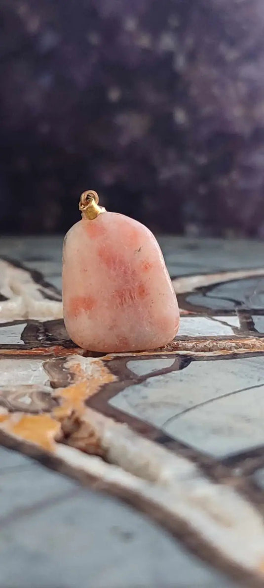 Pierre du soleil Héliolite du Brésil pendentif Grade A++++ (fourni avec cordon) Pierre du soleil héliolite pendentif