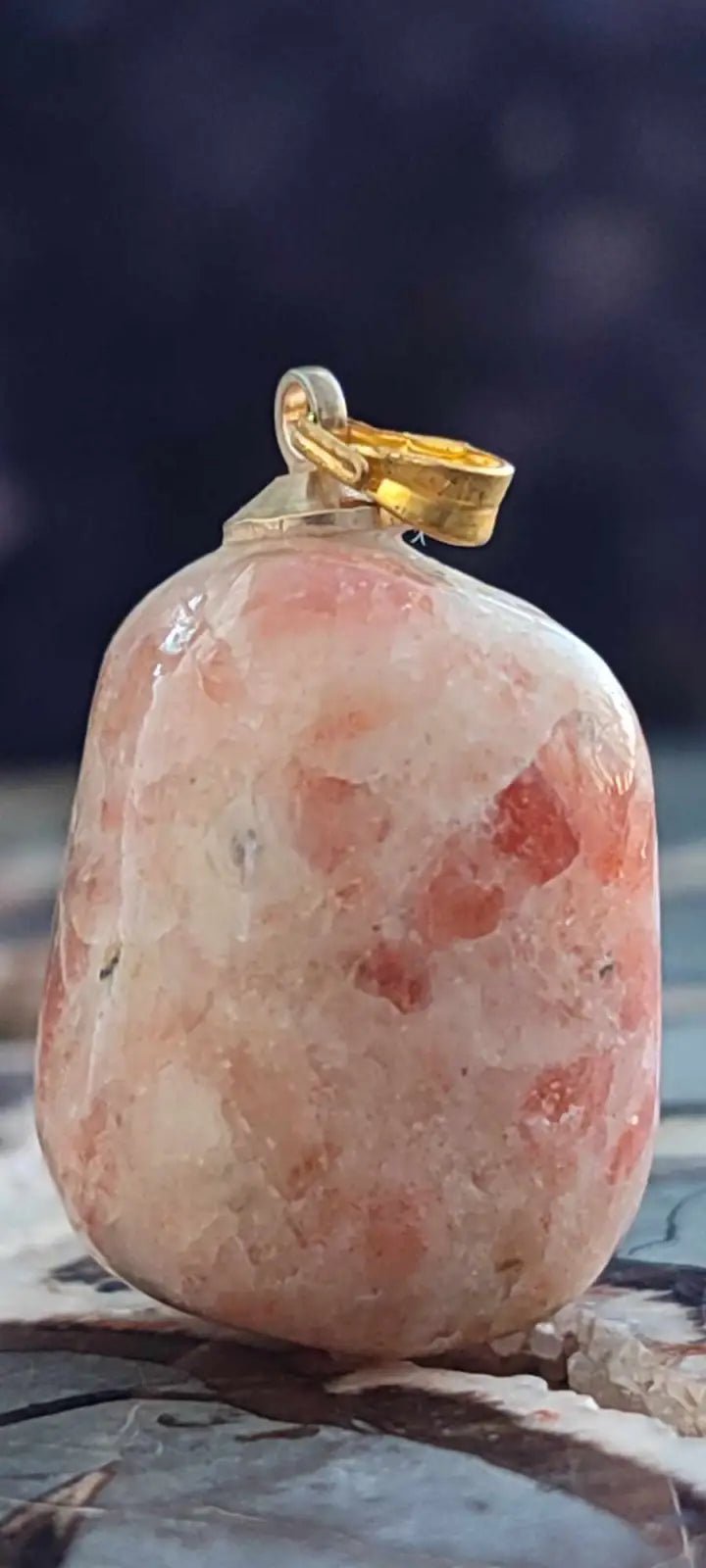 Load image into Gallery viewer, Pierre du soleil Héliolite du Brésil pendentif Grade A++++ (Fourni avec cordon) Pierre du soleil héliolite pendentif
