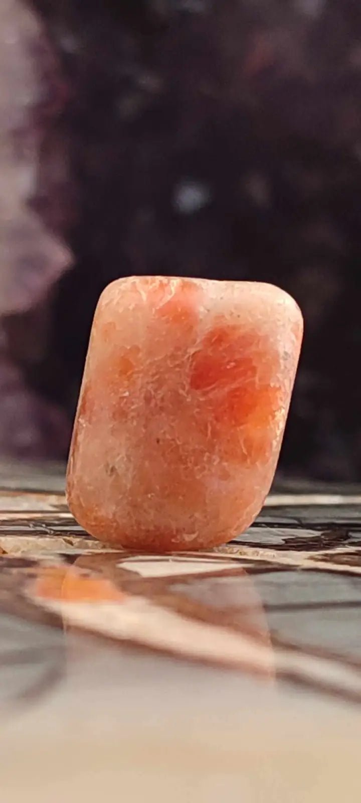 Load image into Gallery viewer, Pierre du soleil Héliolite du Brésil pierre roulée Grade A++++ Pierre du soleil Héliolite
