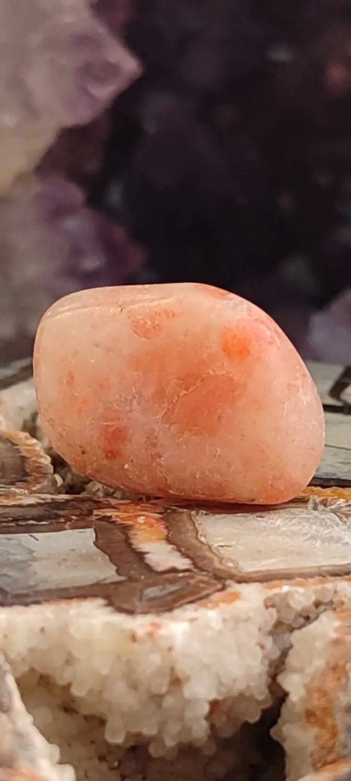 Load image into Gallery viewer, Pierre du soleil Héliolite du Brésil pierre roulée Grade A++++ Pierre du soleil Héliolite
