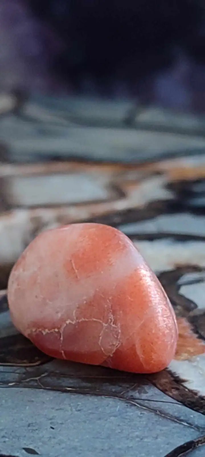 Load image into Gallery viewer, Pierre du soleil Héliolite du Brésil pierre roulée Grade A++++ Pierre du soleil Héliolite
