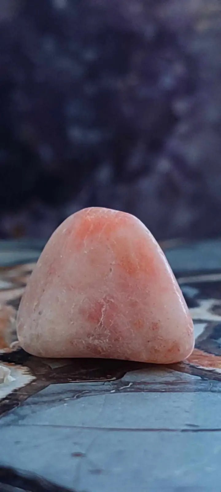 Load image into Gallery viewer, Pierre du soleil Héliolite du Brésil pierre roulée Grade A++++ Pierre du soleil Héliolite
