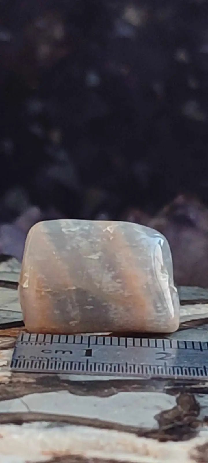 Load image into Gallery viewer, Pierre roulée Adulaire du Brésil pierre roulée Grade A++++ Pierre de lune Adulaire roulée
