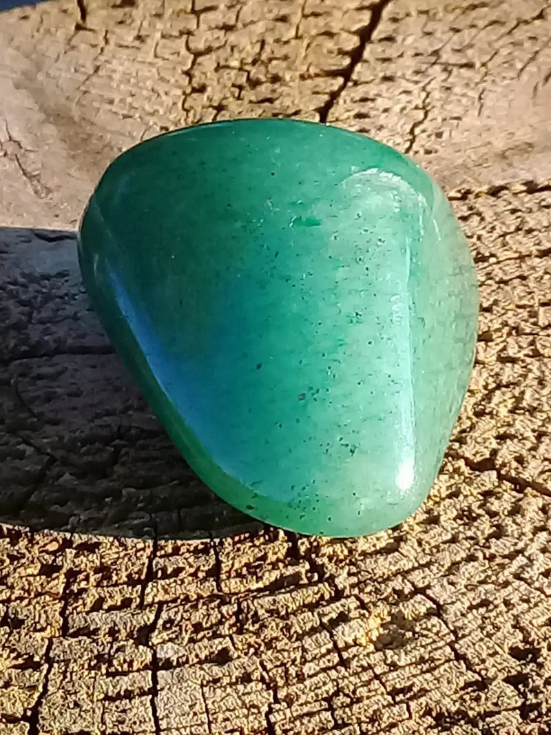 Load image into Gallery viewer, Pierre roulée Aventurine verte Grade A +++ Pierre roulée Aventurine verte
