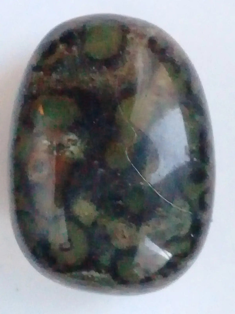 Chargez l&#39;image dans la visionneuse de la galerie, Pierre roulée Jaspe vert de Kambaba Grade A ++++ Pierre roulé Jaspe vert de Kambaba
