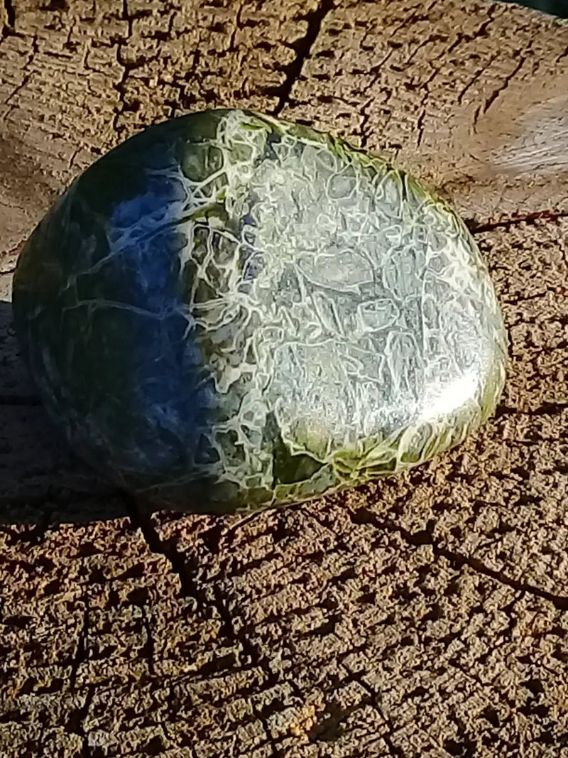 Load image into Gallery viewer, Pierre roulée Jaspe vert Grade A +++ Pierres roulées Jaspe vert
