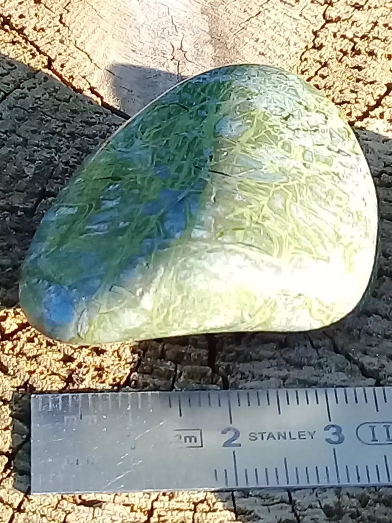 Load image into Gallery viewer, Pierre roulée Jaspe vert Grade A +++ Pierres roulées Jaspe vert
