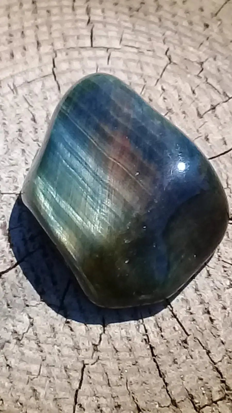 Chargez l'image dans la visionneuse de la galerie, Pierre roulée Œil de faucon Grade A ++++ Pierre roulée Œil de faucon
