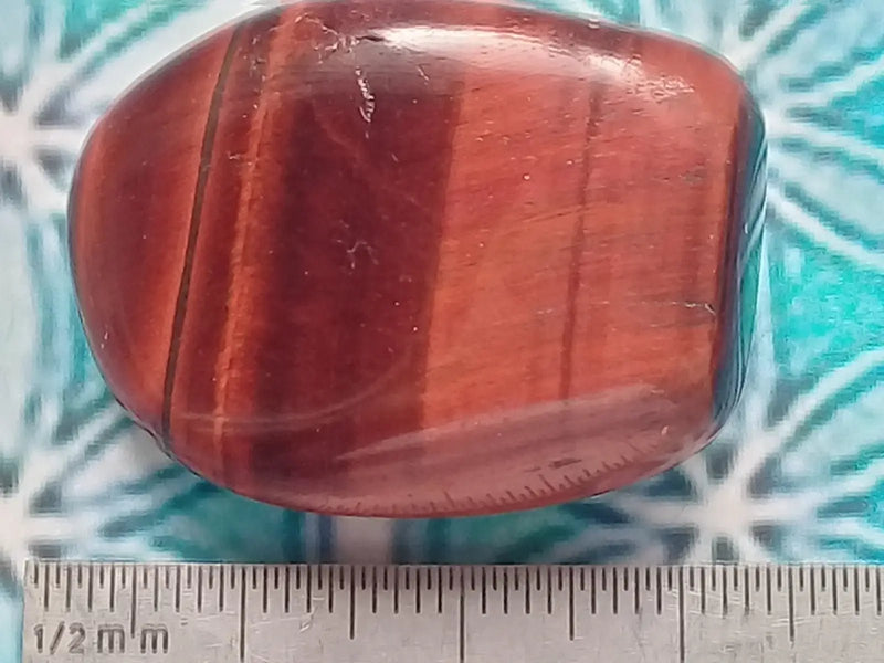 Chargez l&#39;image dans la visionneuse de la galerie, Pierre roulée Œil de taureau Grade A ++++ Pierre roulée Œil de taureau
