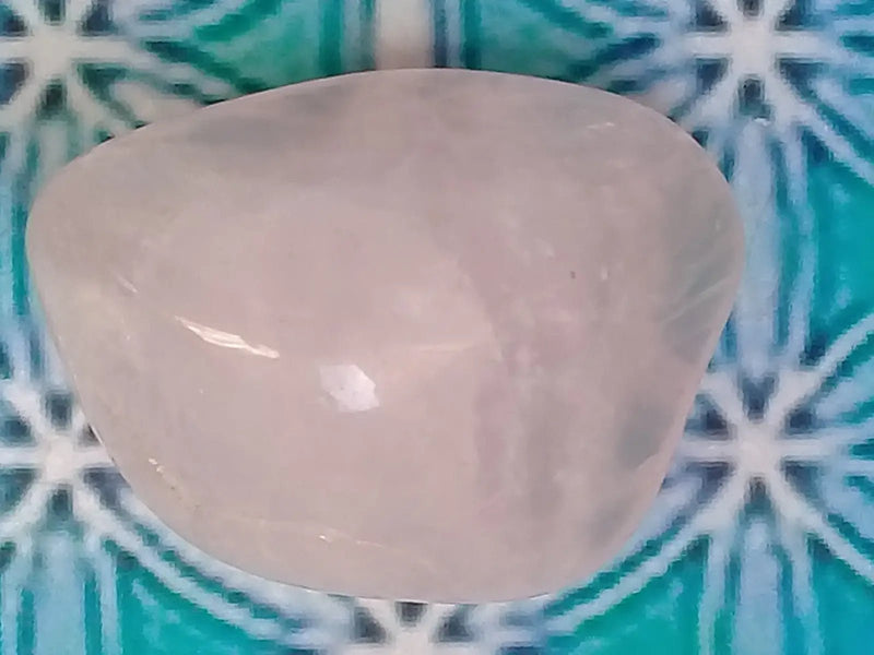 Load image into Gallery viewer, Pierre roulée Quartz rose Grade A +++ Pierre roulée Quartz rose
