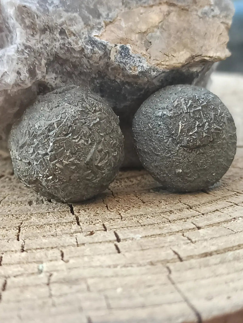 Chargez l&#39;image dans la visionneuse de la galerie, PIÑAS Isis et Osiris du Brésil Grade A++++ ’Très rare’ PIÑAS Isis et Osiris du Brésil
