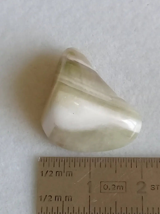 Prasiolite verte à chevrons pierre roulée Grade A++++ Prasiolite verte à chevrons