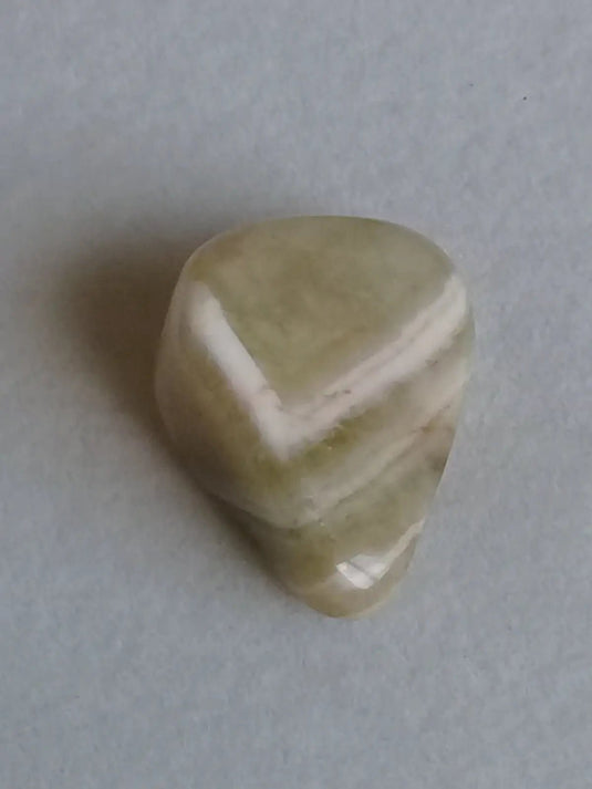 Prasiolite verte à chevrons pierre roulée Grade A++++ Prasiolite verte à chevrons