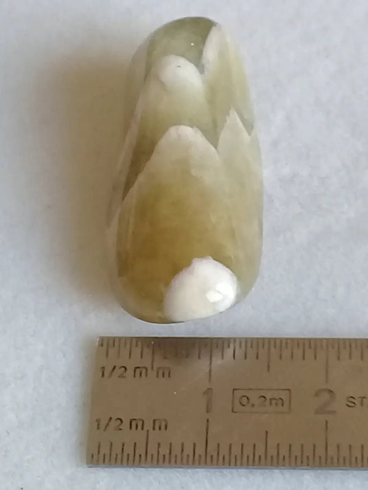 Prasiolite verte à chevrons pierre roulée Grade A++++ Prasiolite verte à chevrons