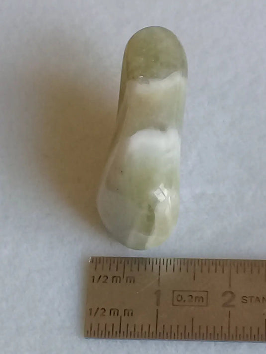 Prasiolite verte à chevrons pierre roulée Grade A++++ Prasiolite verte à chevrons