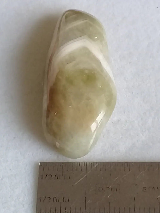 Prasiolite verte à chevrons pierre roulée Grade A++++ Prasiolite verte à chevrons