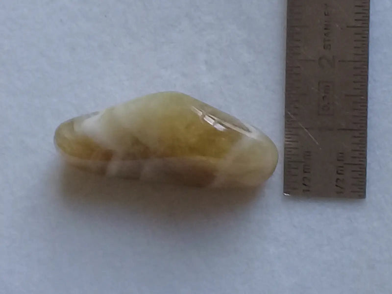 Load image into Gallery viewer, Prasiolite verte à chevrons pierre roulée Grade A++++ Prasiolite verte à chevrons
