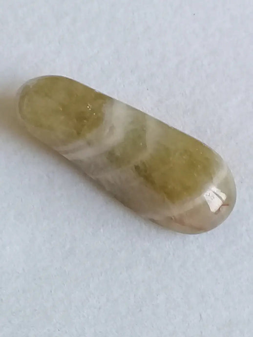 Prasiolite verte à chevrons pierre roulée Grade A++++ Prasiolite verte à chevrons