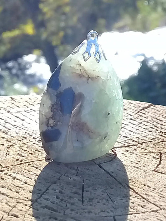 Préhnite pendentif Grade A ++++ Pendentif Préhnite