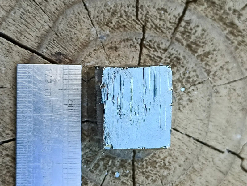 Load image into Gallery viewer, Pyrite d’Amérique du Sud cube brut Grade A++++ Pierre brute
