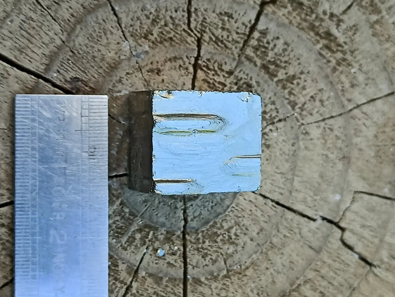 Load image into Gallery viewer, Pyrite d’Amérique du Sud cube brut Grade A++++ Pierre brute
