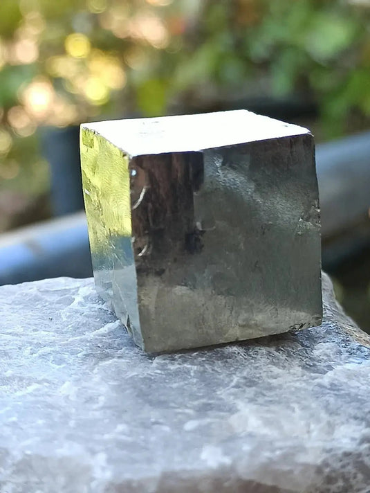 Pyrite d’Amérique du Sud cube brut Grade A ++++ Pierre brute