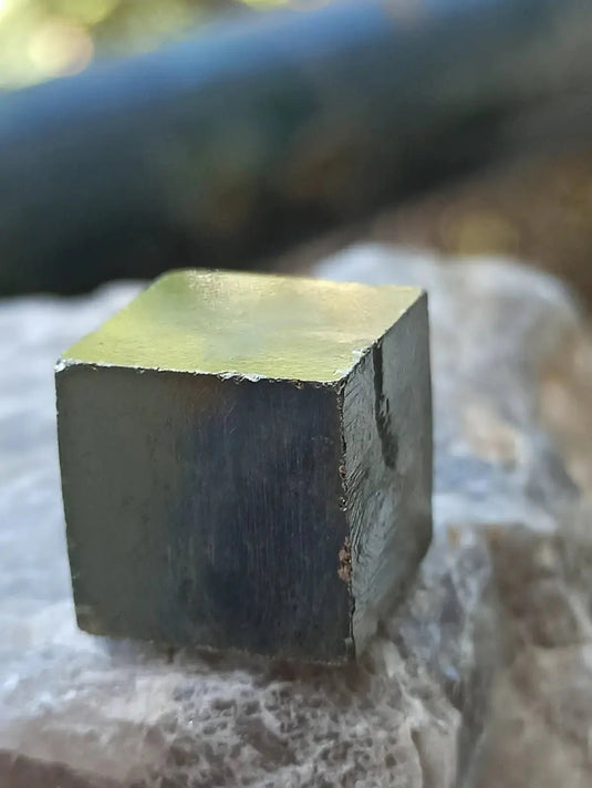 Pyrite d’Amérique du sud cube brut Grade A++++ Pierre brute