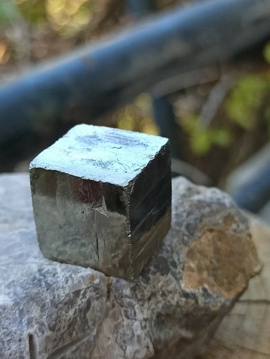 Pyrite d’Amérique du sud cube brut Grade A++++ Pierre brute