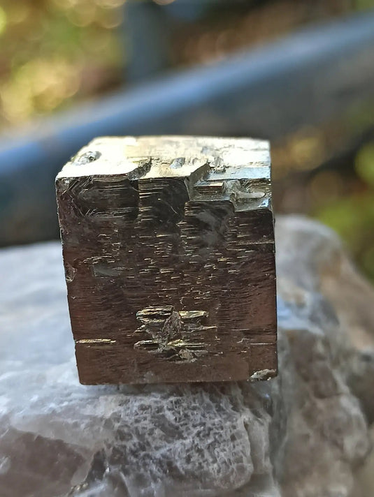 Pyrite d’Amérique du Sud cube brut Grade A++++ Pierre brute