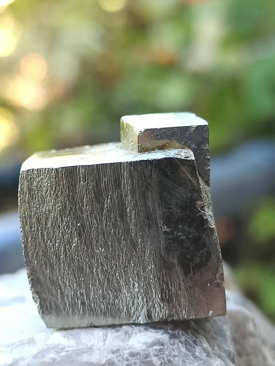 Pyrite d’Amérique du Sud cube brut Grade A ++++ Pierre brute