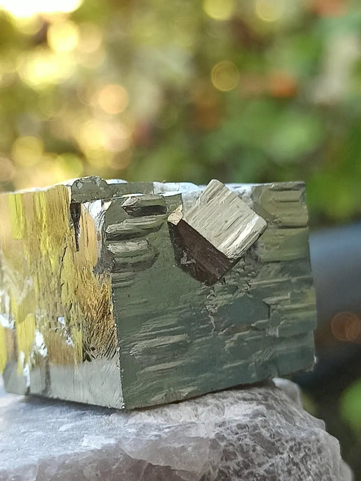 Pyrite d’Amérique du sud cube brut Grade A ++++ Pierre brute