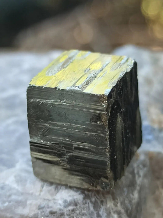 Pyrite d’Amérique du Sud cube brut Grade A++++ Pierre brute