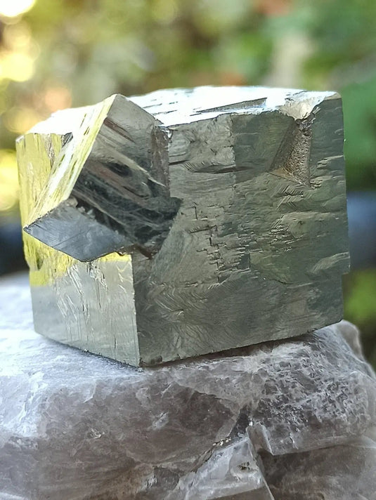 Pyrite d’Amérique du Sud cube brut Grade A ++++ Pierre brute