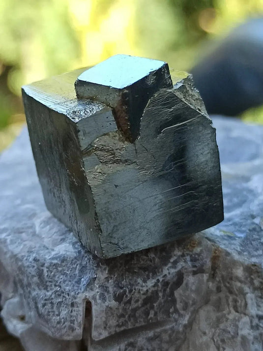 Pyrite d’Amérique du Sud cube brut Grade A ++++ Pierre brute