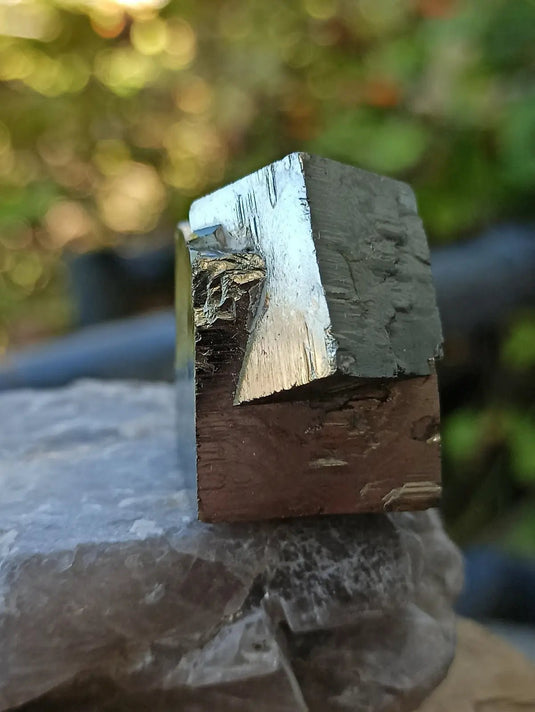 Pyrite d’Amérique du sud cube brut Grade A++++ Pierre brute