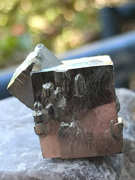 Pyrite d’Amérique du Sud cube brut Grade A ++++ Pierre brute