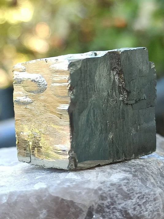 Pyrite d’Amérique du Sud cube brut Grade A ++++ Pierre brute