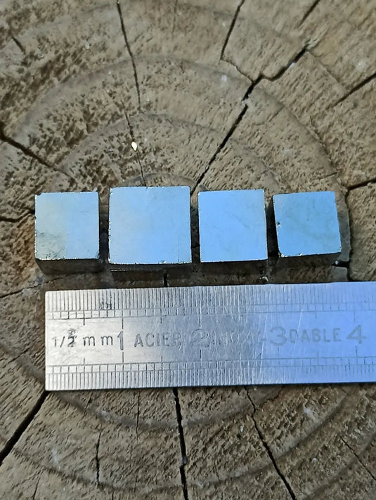 Pyrite d’Amérique du Sud cubes bruts Grade A++++ Pierre brute