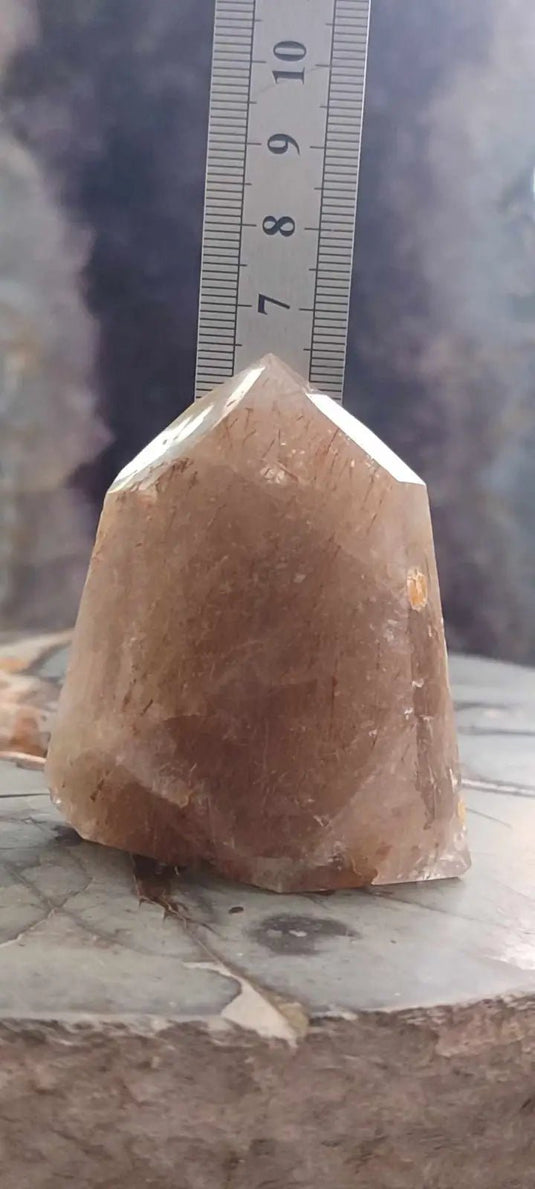 Quartz à inclusions de Rutile du Brésil colonne Grade A+++ Quartz rutile