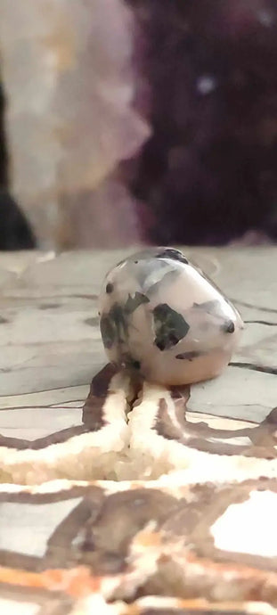 Quartz à inclusions de Tourmaline Brésil pierre roulée Grade A++++ Quartz à inclusions de Tourmaline