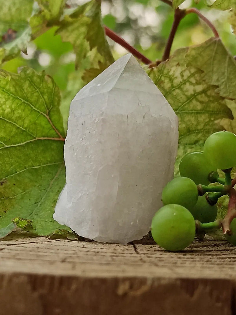 Load image into Gallery viewer, Quartz bougie céleste du Brésil pointe brute Grade A++++ Quartz bougie
