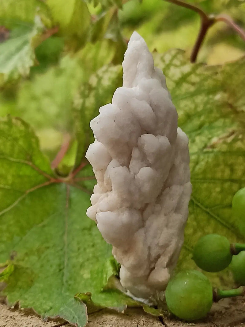 Load image into Gallery viewer, Quartz de Nazca Grade A ++++ (Extrêmement rare) Quartz de Nazca
