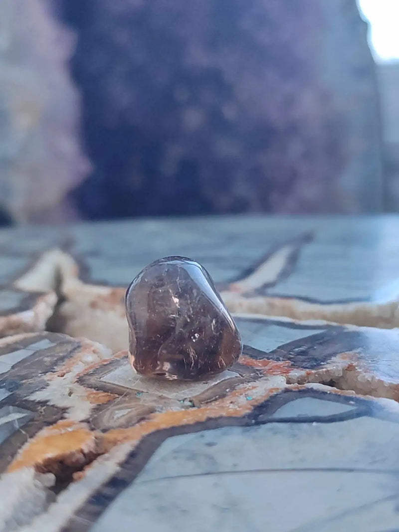 Load image into Gallery viewer, Quartz fumé du Brésil pierre roulée Grade A++++ Quartz fumé du Brésil pierre roulée
