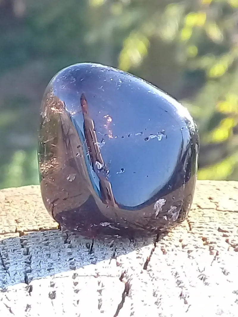 Chargez l'image dans la visionneuse de la galerie, Quartz fumé du Brésil pierre roulée Grade A++++ Quartz fumé du brésil pierre roulée
