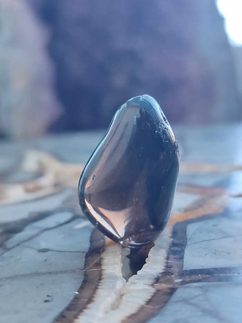 Chargez l'image dans la visionneuse de la galerie, Quartz fumé du Brésil pierre roulée Grade A++++ Quartz fumé du brésil pierre roulée
