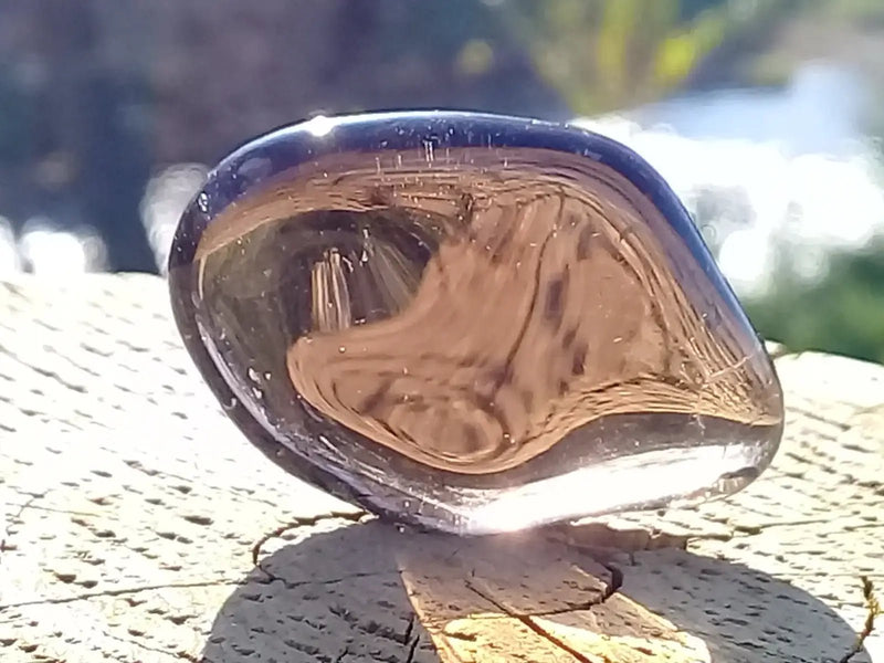 Chargez l'image dans la visionneuse de la galerie, Quartz fumé du Brésil pierre roulée Grade A++++ Quartz fumé du brésil pierre roulée
