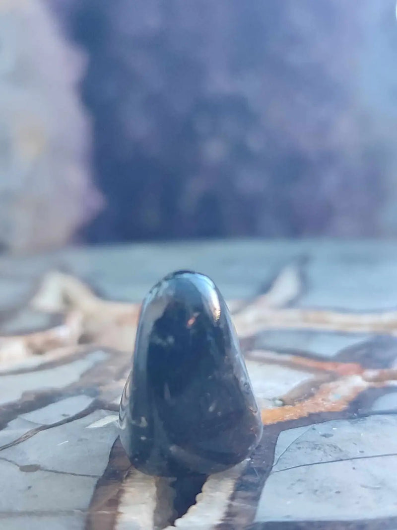 Chargez l'image dans la visionneuse de la galerie, Quartz fumé du Brésil pierre roulée Grade A++++ Quartz fumé du brésil pierre roulée
