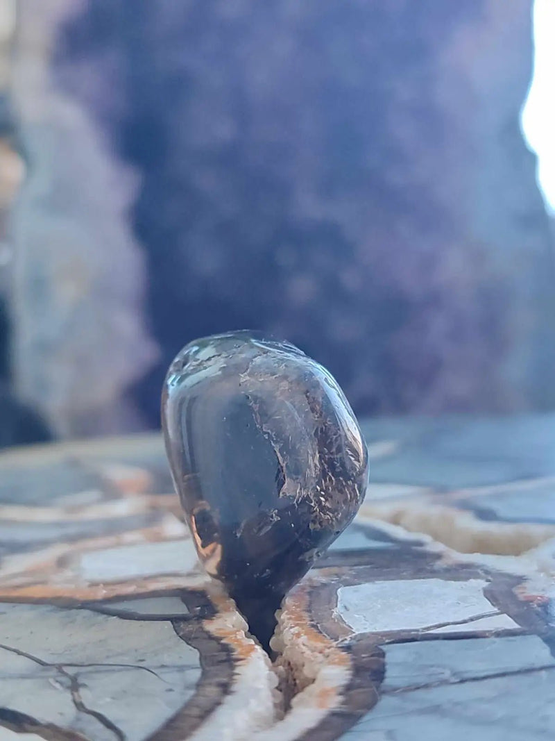 Load image into Gallery viewer, Quartz fumé du Brésil pierre roulée Grade A++++ Quartz fumé du brésil pierre roulée
