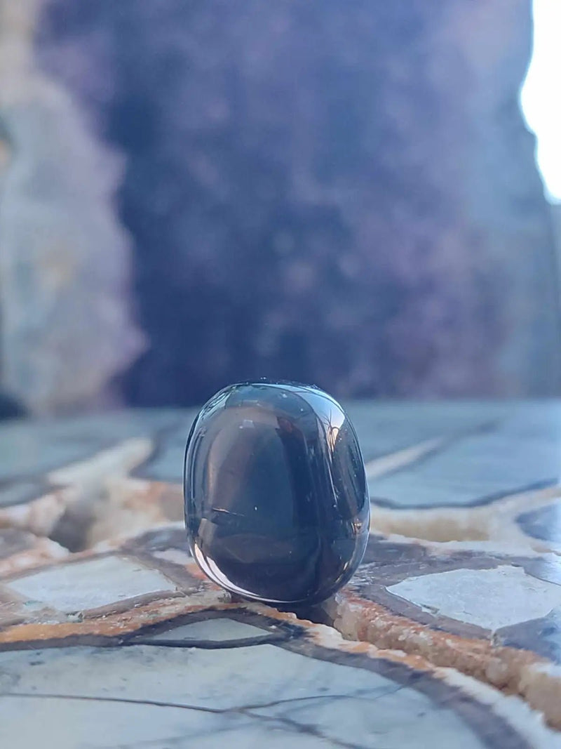 Chargez l'image dans la visionneuse de la galerie, Quartz fumé du Brésil pierre roulée Grade A++++ Quartz fumé du Brésil pierre roulée
